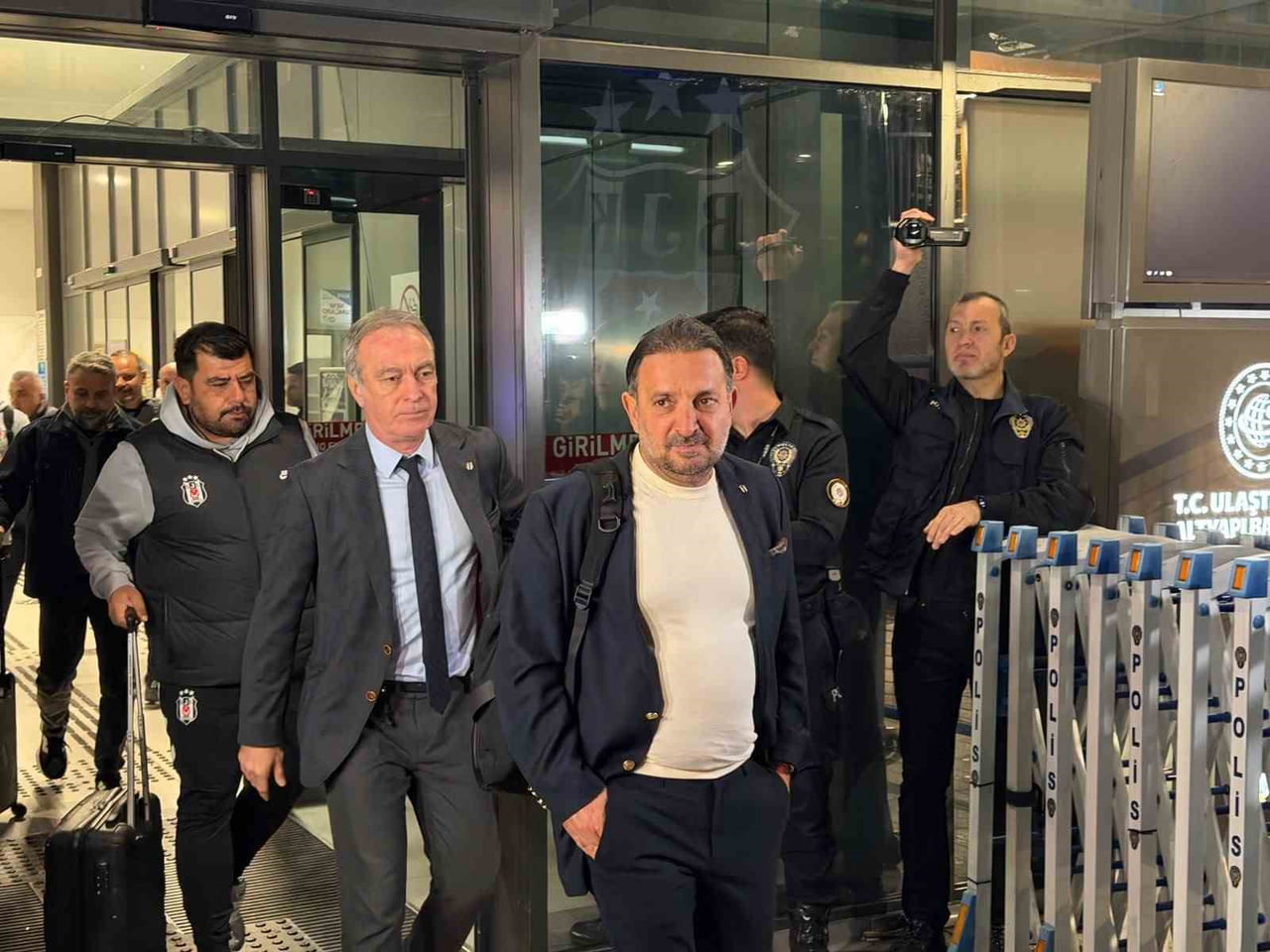 TRENDYOL SÜPER LİG’İN 8. HAFTASINDA DEPLASMANDA TRABZONSPOR İLE KARŞILAŞACAK OLAN BEŞİKTAŞ BU...