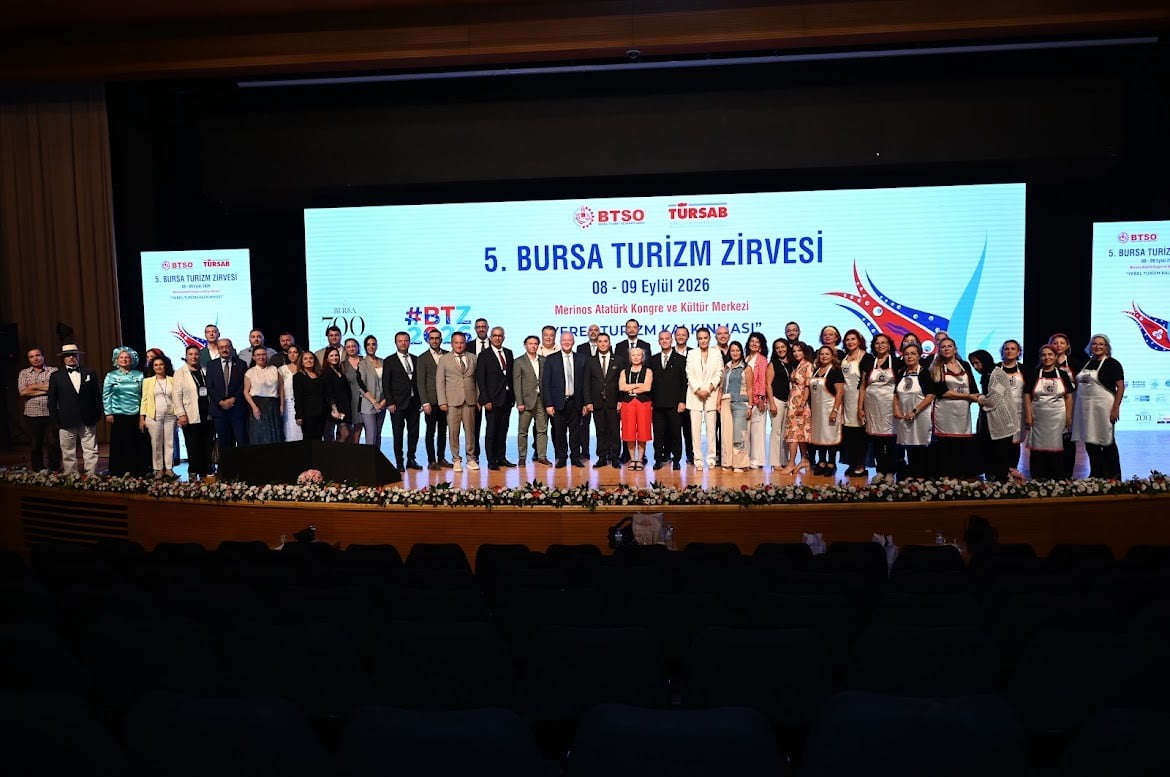 TURİZMDE BÜYÜMENİN FORMÜLÜ BURSA’DA KONUŞULDU: "ALTYAPI YOKSA TURİZM DE OLMUYOR"