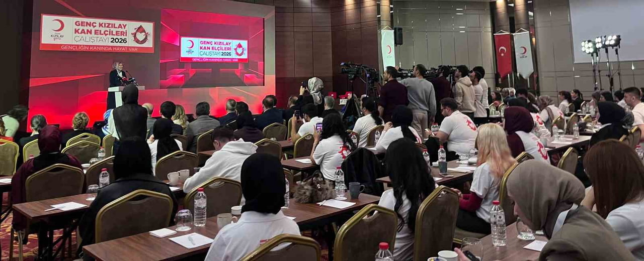 TÜRK KIZILAY BAŞKANI FATMA MERİÇ YILMAZ, 2. KAN ELÇİLERİ ÇALIŞTAYI'NDA KONUŞTU