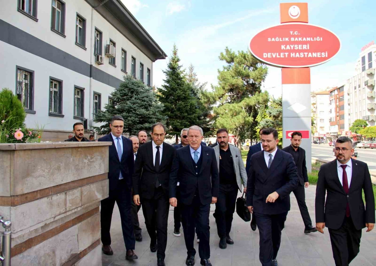 TÜRKİYE BÜYÜK MİLLET MECLİSİ (TBMM) MİLLÎ SAVUNMA KOMİSYONU BAŞKANI VE AK PARTİ KAYSERİ...