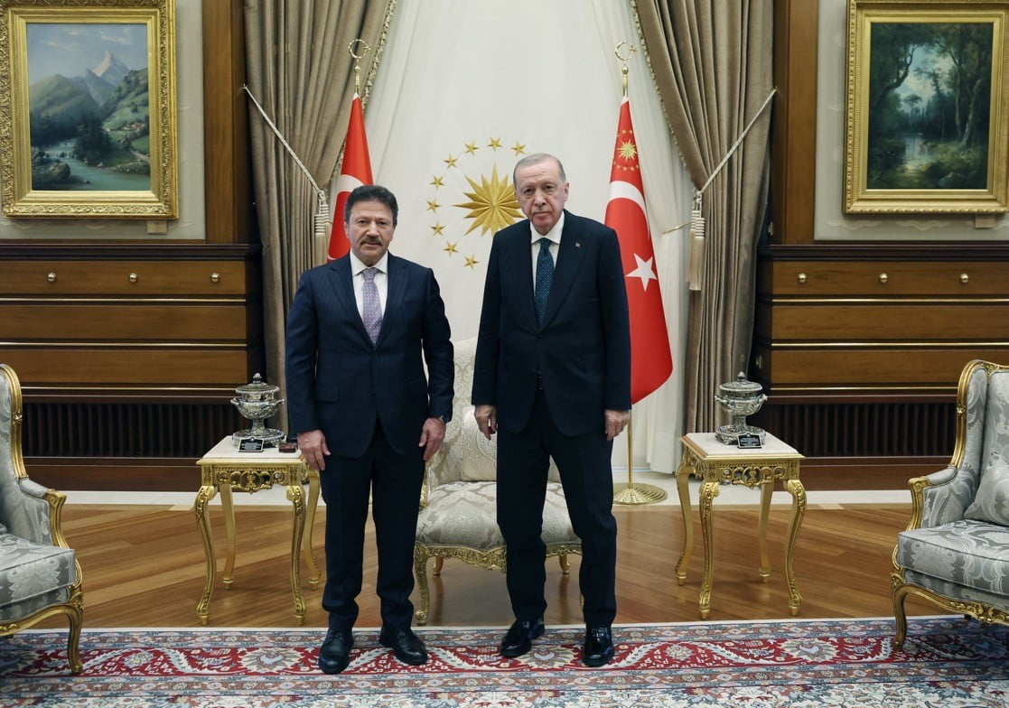 TÜRKİYE ESNAF VE SANATKÂRLARI KONFEDERASYONU (TESK) GENEL BAŞKANI MEHMET YİĞİNER (SOLDA)...