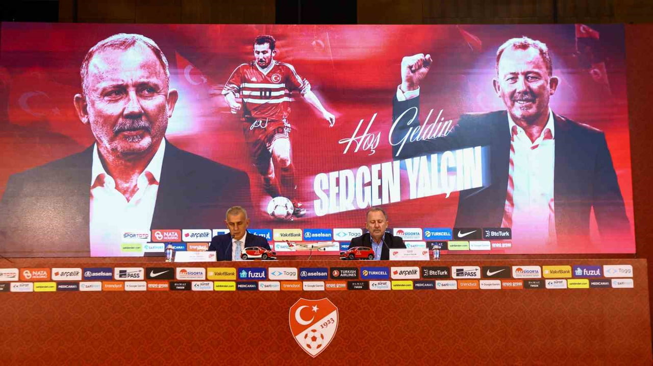 TÜRKİYE FUTBOL FEDERASYONU (TFF), A MİLLİ FUTBOL TAKIMI'NIN YENİ TEKNİK DİREKTÖRÜ SERGEN YALÇIN...