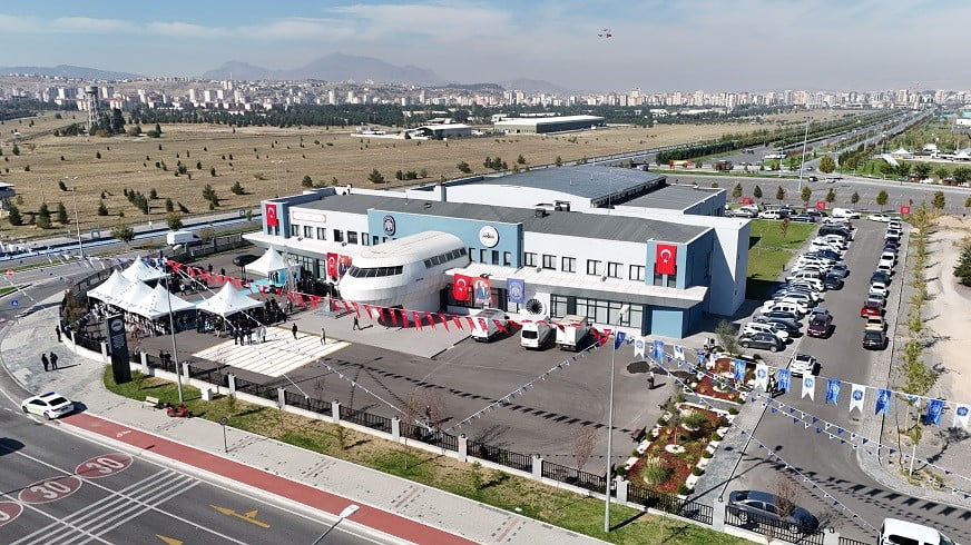 TÜRKİYE’NİN İLK UÇAK FABRİKASI OLAN TAYYARE VE MOTOR AŞ’NİN (TOMTAŞ) KURULDUĞU ALANDA YENİDEN...