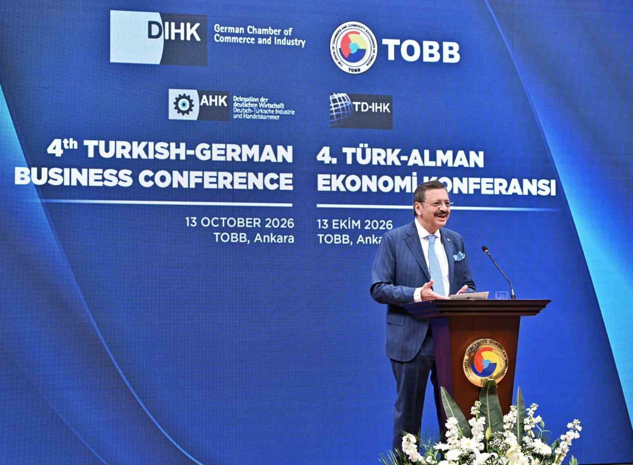TÜRKİYE ODALAR VE BORSALAR BİRLİĞİ(TOBB) BAŞKANI RİFAT HİSARCIKLIOĞLU