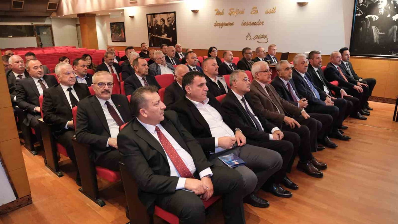 TÜRKİYE ŞOFÖRLER VE OTOMOBİLCİLER FEDERASYONUNDA (TŞOF), TESK GENEL BAŞKANI MEHMET YİĞİNER’İN...