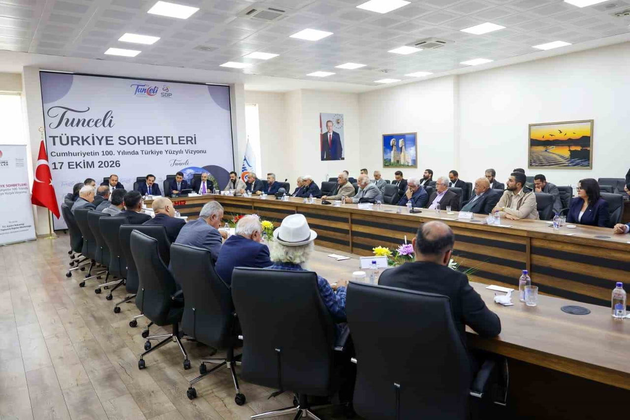 TÜRKİYE SOHBETLERİ PROGRAMLARI ÇERÇEVESİNDE DÜZENLENEN TERÖRSÜZ TÜRKİYE GEÇİŞ SÜRECİ...