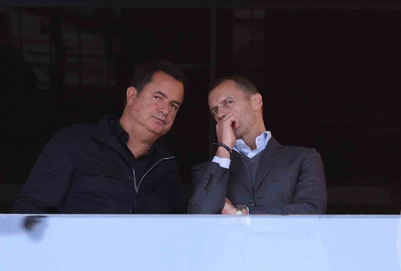 UEFA BAŞKANI ALEKSANDER CEFERİN, MARİBOR-CELJE KARŞILAŞMASINDA ACUN ILICALI’NIN MİSAFİRİ...