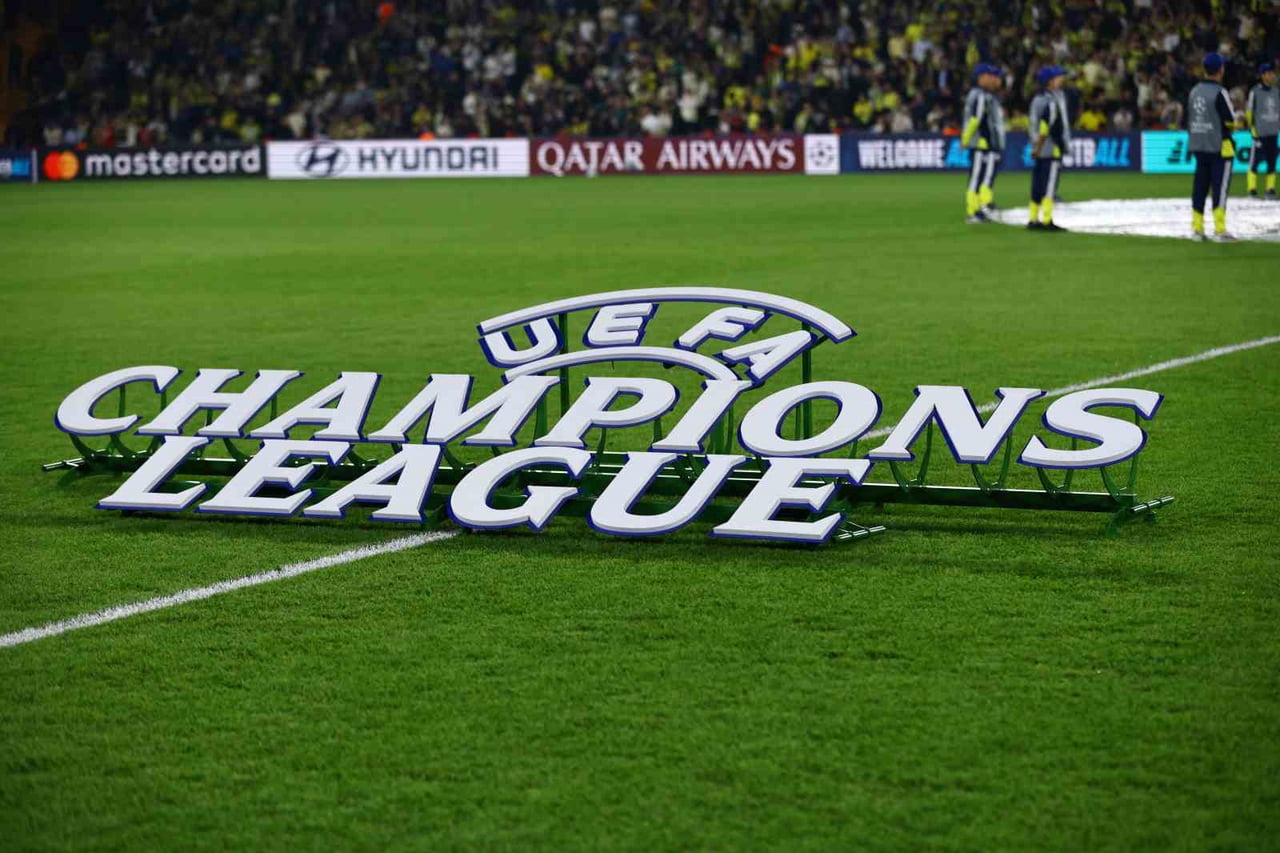 UEFA ŞAMPİYONLAR LİGİ'NİN 3. HAFTASINDA BU AKŞAM OYNANAN 9 KARŞILAŞMA TAMAMLANDI. GECENİN ÖNE...