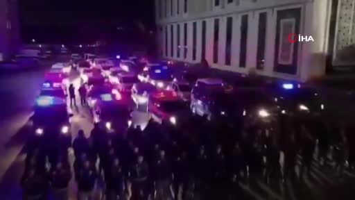 Ülke genelinde aranması bulunan 912 kişi yakalandı