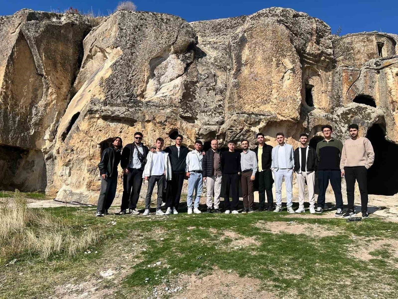 ÜNİVERSİTE ÖĞRENCİLERİNE YÖNELİK ‘TARİH VE KÜLTÜR GEZİSİ’ İLGİ GÖRDÜ