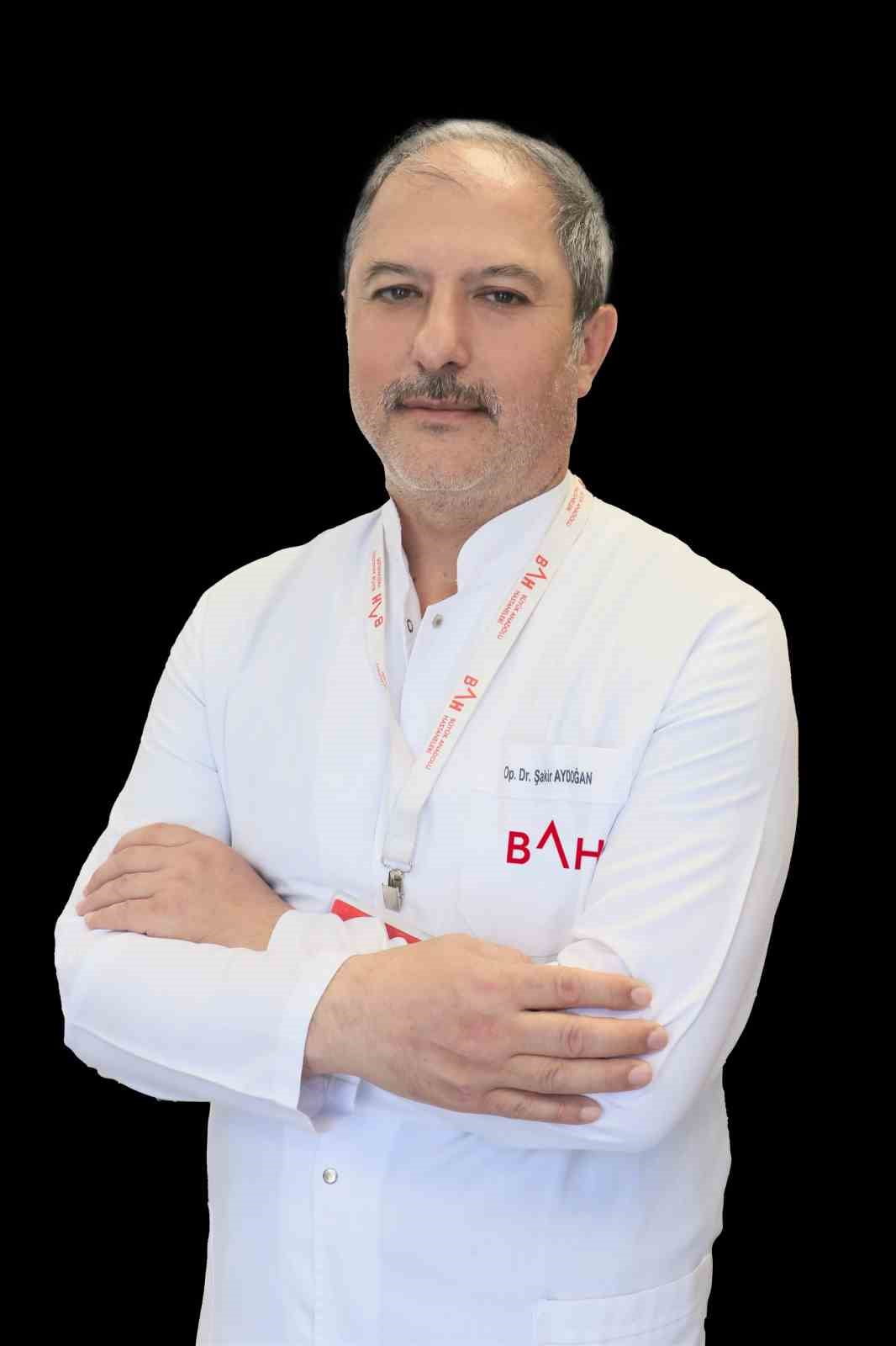 ÜROLOJİ UZMANI OPR. DR. ŞAKİR AYDOĞAN