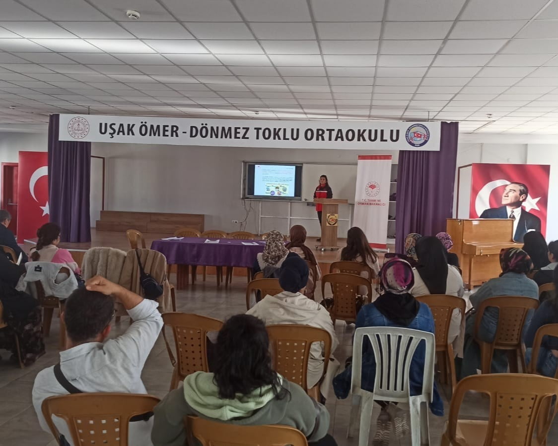 UŞAK İL TARIM VE ORMAN MÜDÜRLÜĞÜ PERSONELLERİ TARAFINDAN OKUL KANTİNİ İŞLETMECİLERİ VE...