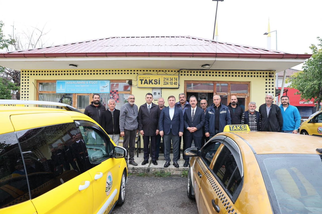 VALİ AYDOĞDU’DAN TAKSİCİ ESNAFINA ZİYARET