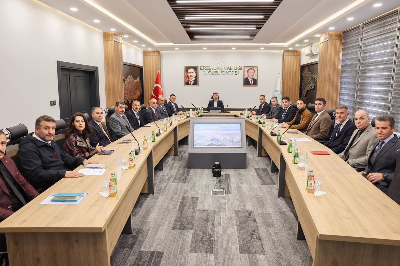 VALİ HAMZA AYDOĞDU BAŞKANLIĞINDA, İL ÖZEL İDARESİNİN 2026 YILI ÇALIŞMALARININ VE DEVAM EDEN...