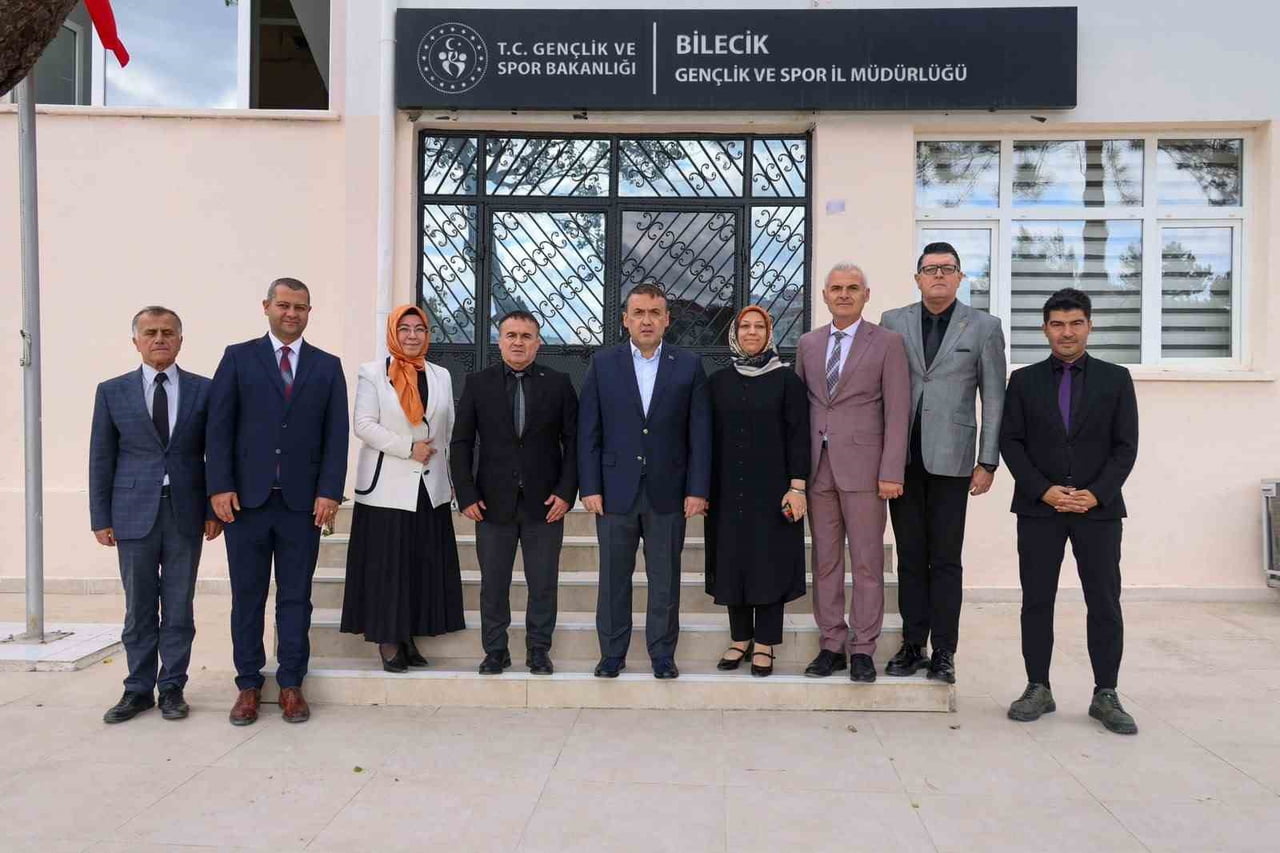 VALİ SÖZER, GEÇİCİ HİZMET BİNASINI İNCELEDİ