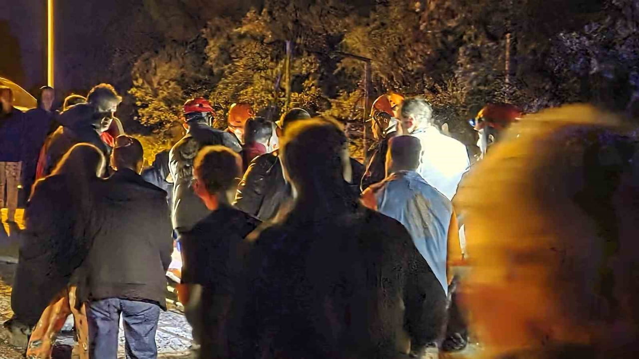 YALOVA’DA ALZHEİMER HASTASI 80 YAŞLARINDAKİ HİKMET AMCA, ORMANLIK ALANDA KAYBOLDUKTAN SONRA...