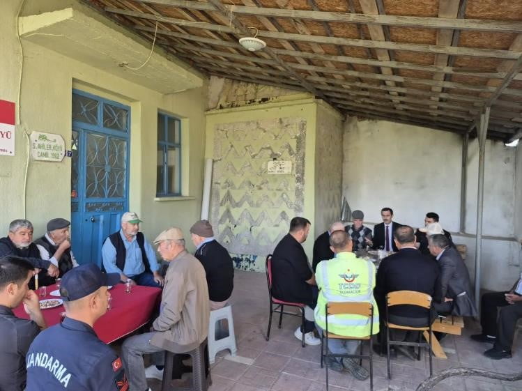 YENİPAZAR İLÇESİ KAYMAKAMI YUNUS EMRE POLAT, KÖYLERDE VATANDAŞLARLA BİR ARAYA GELDİ