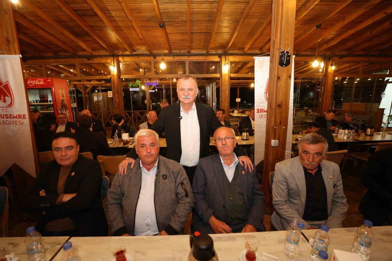 YUNUSEMRE BELEDİYE BAŞKANI SEMİH BALABAN, 19 EKİM MUHTARLAR GÜNÜ DOLAYISIYLA KIRSAL MAHALLE...