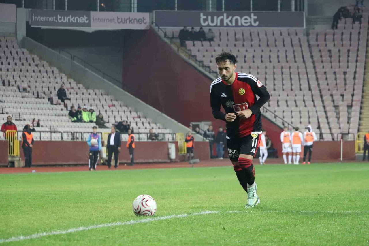 ZİRAAT TÜRKİYE KUPASI 3. TUR KARŞILAŞMASINDA ESKİŞEHİRSPOR, IĞDIR FK’Yİ 1-0 MAĞLUP...