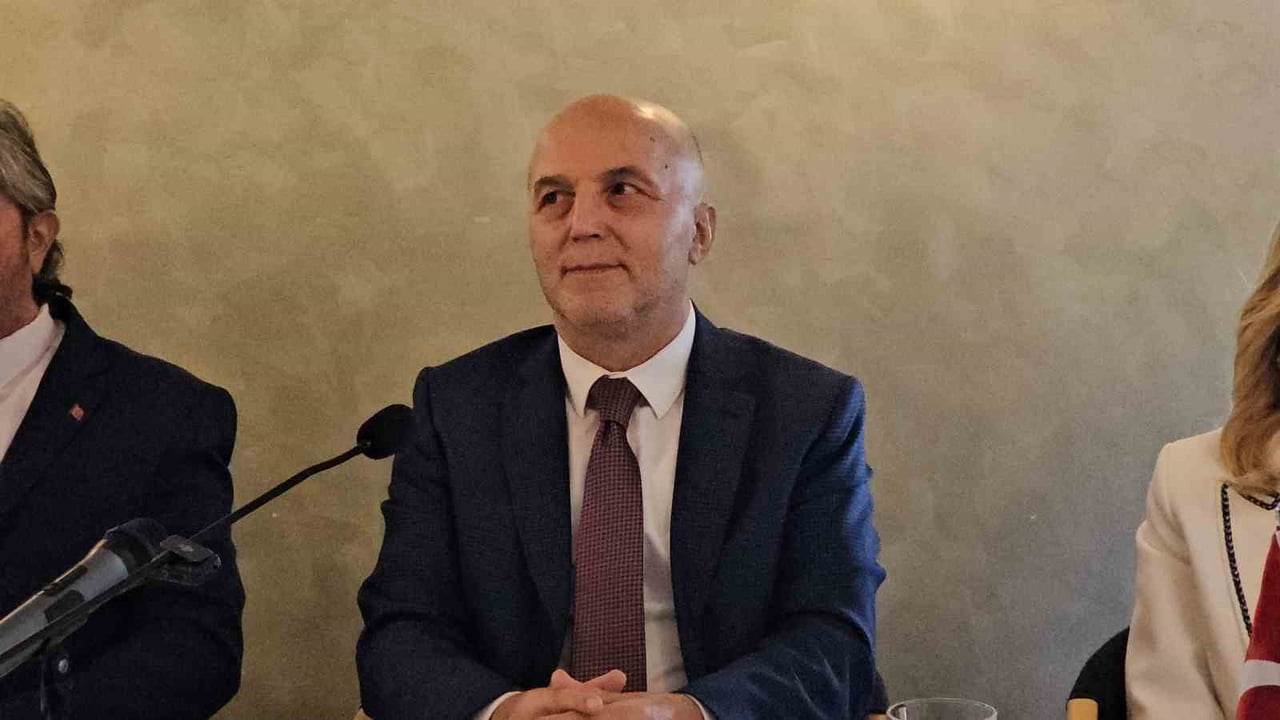ZONGULDAK BÜLENT ECEVİT ÜNİVERSİTESİ (BEUN) REKTÖRÜ PROF. DR. AHMET ULUSOY, GÖREVE BAŞLAMASININ...